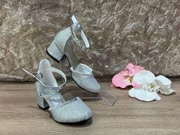 Детски официални обувки 